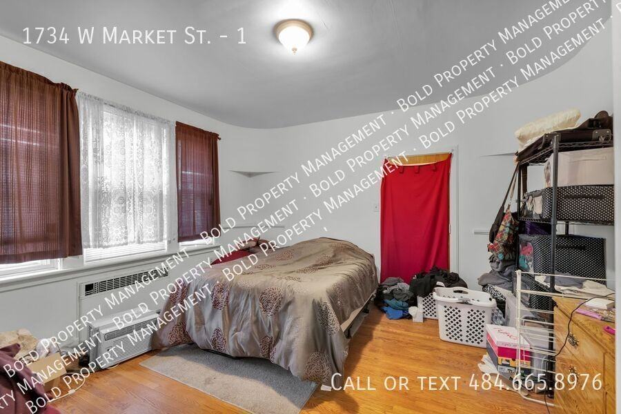1734 W Market St #1 - Photo 6 of 18
