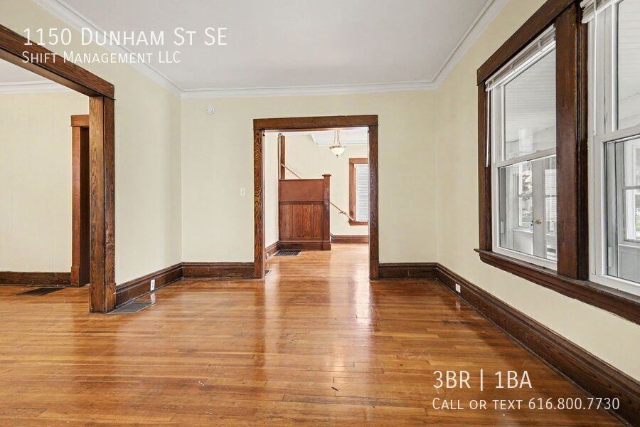 1150 Dunham St Se - Photo 5 of 15