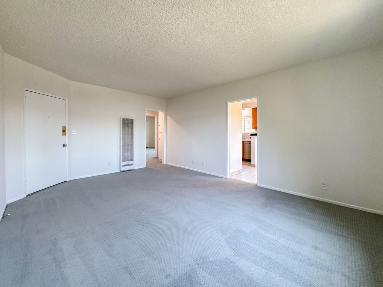 1644 Electric Ave #4 - Photo 2 of 14