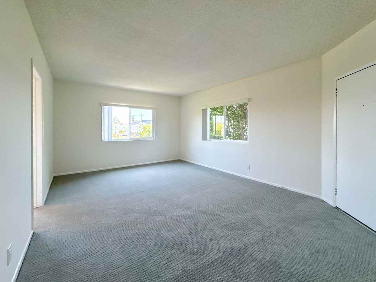 1644 Electric Ave #4 - Photo 3 of 14