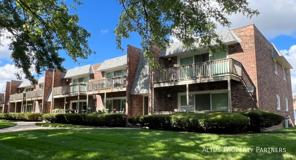 504 N Roberts Dr #2D - Photo 1 of 1