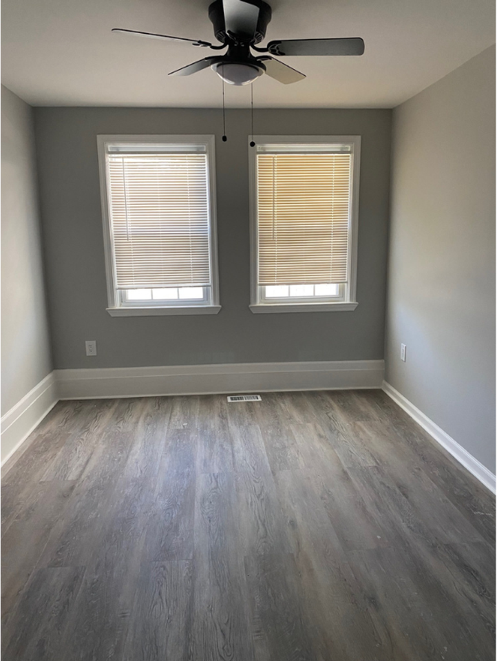 1212 Sherwood Ave - Photo 6 of 34
