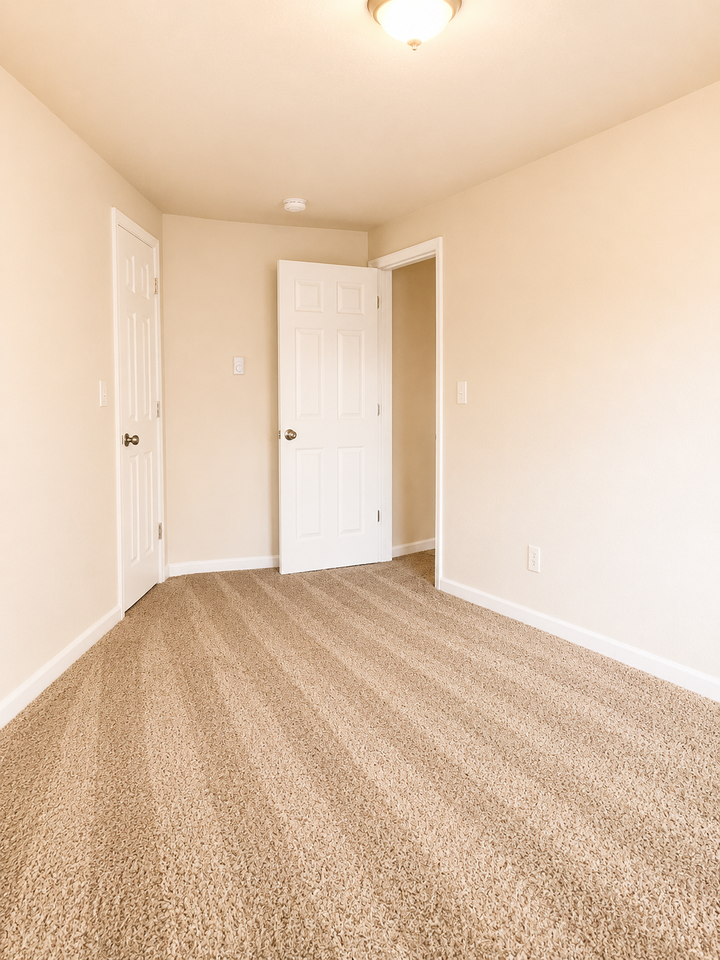 123 West Birch Street - Photo 6 of 12
