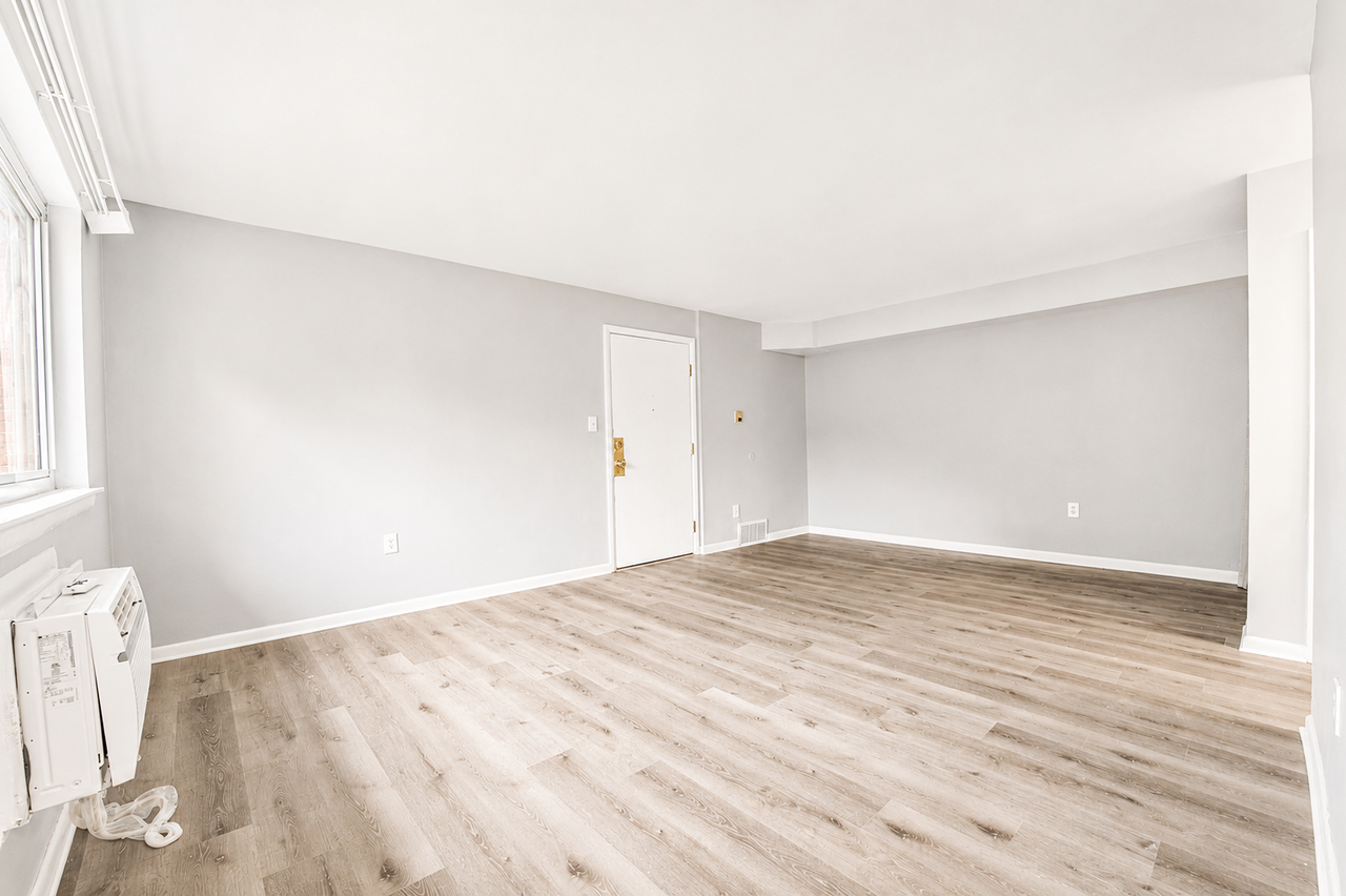 2600 - 2602 Jefferson Street - Photo 4 of 11
