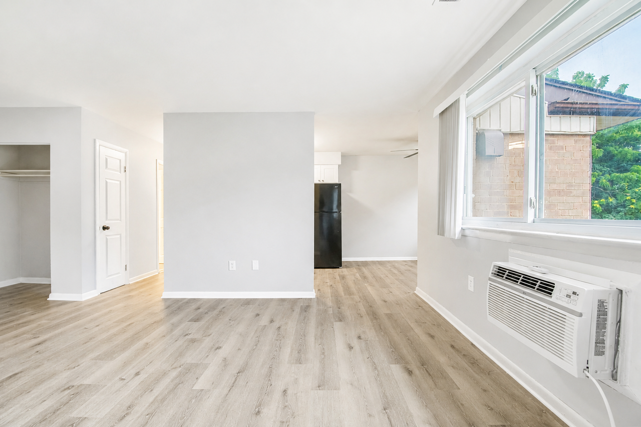 2600 - 2602 Jefferson Street - Photo 5 of 11
