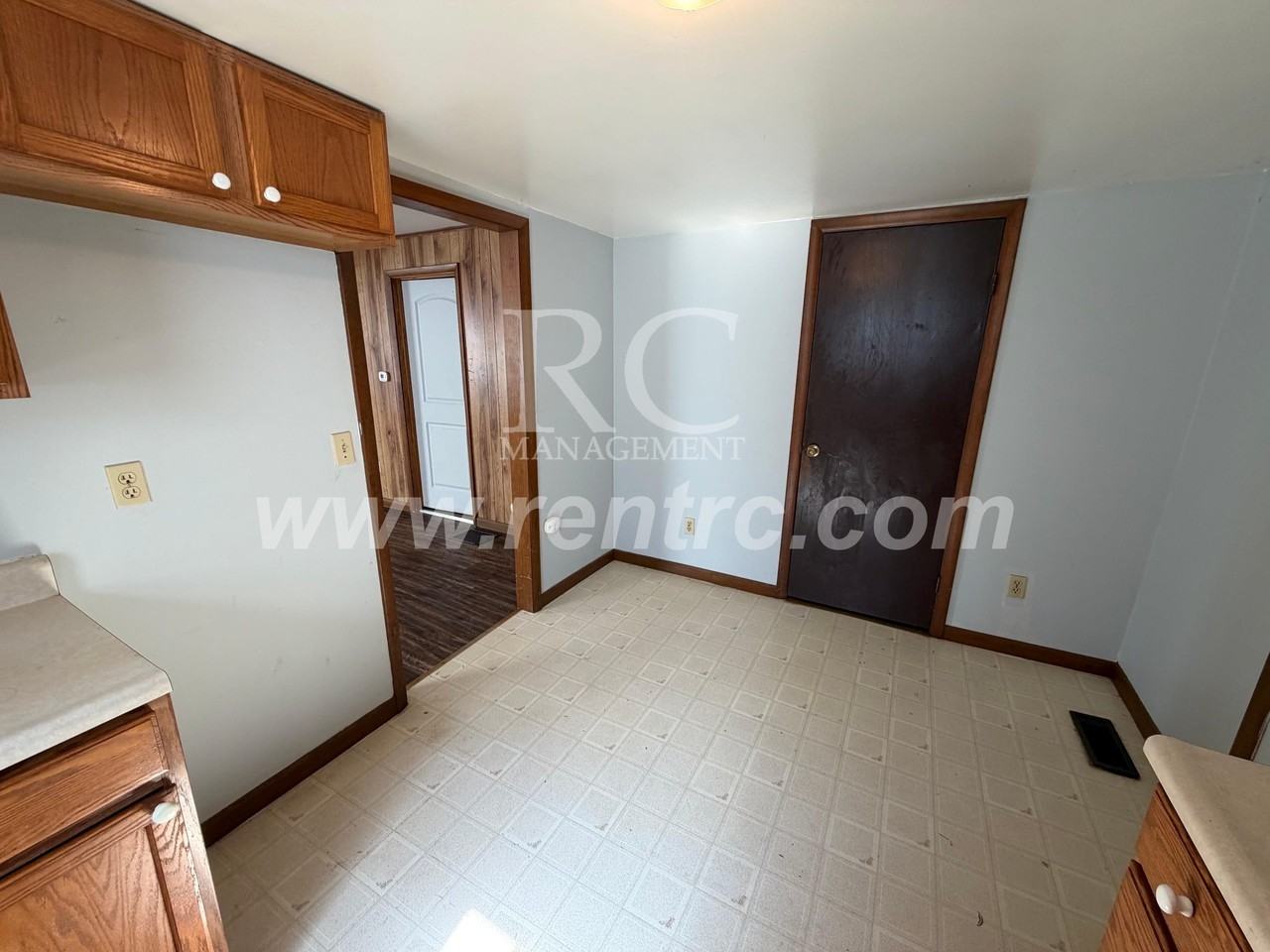 23 Brewer Rd - Photo 2 of 13