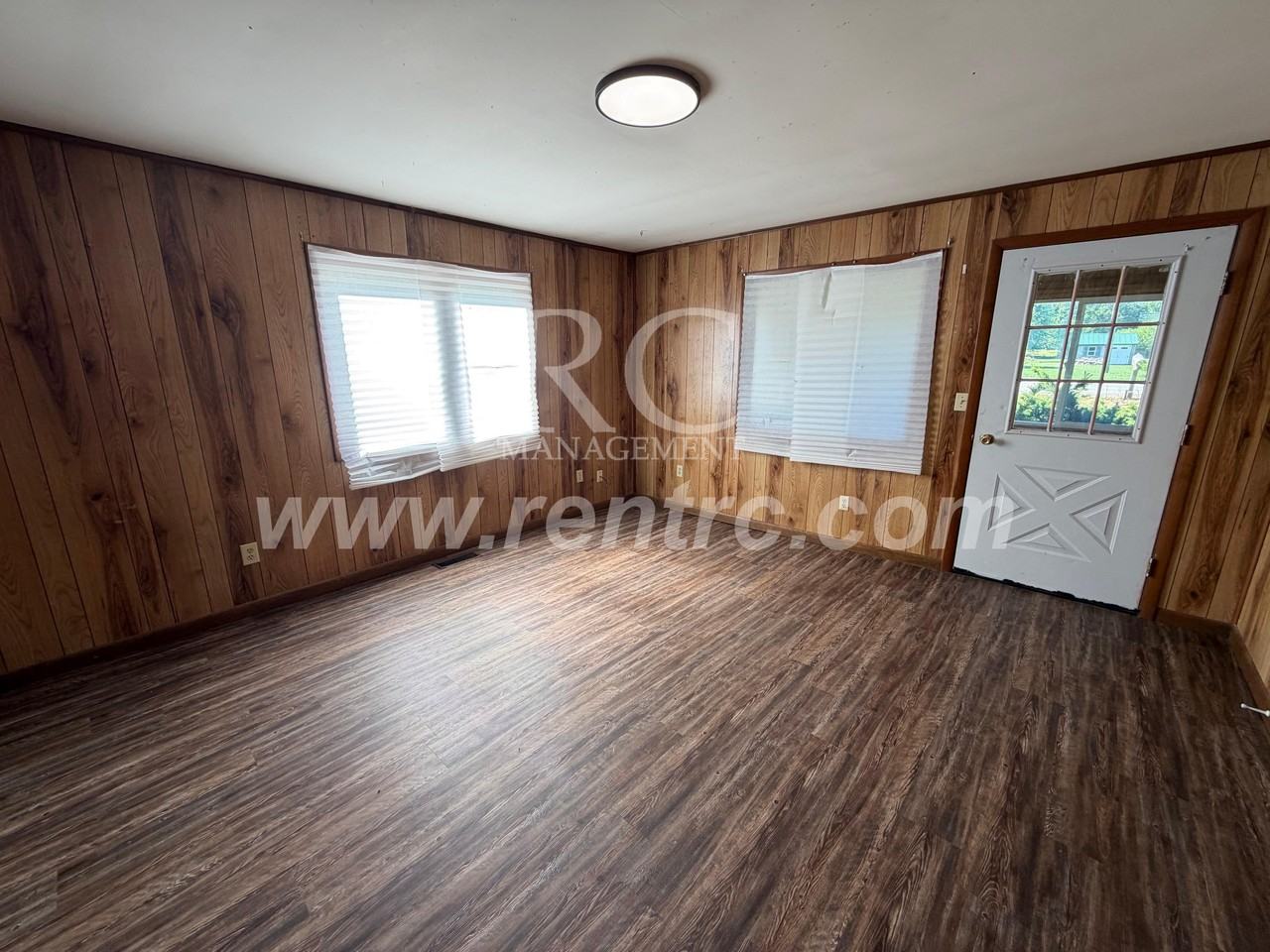 23 Brewer Rd - Photo 7 of 13