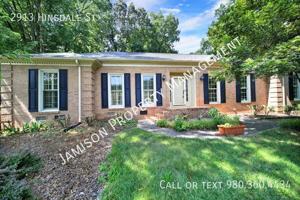 featured image of 2913 Hinsdale St
