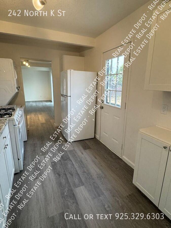 242 N K St - Photo 5 of 13
