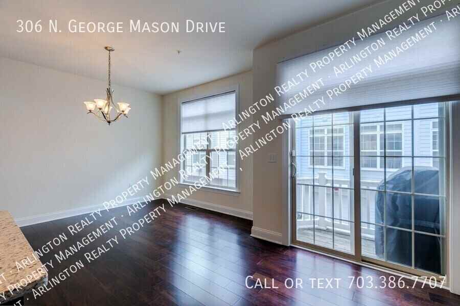306 N George Mason Dr - Photo 7 of 46