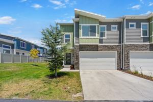 featured image of 4287 E Golden Grv