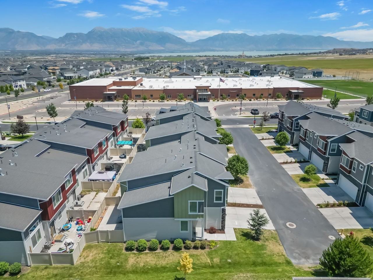 4287 E Golden Grv - Photo 4 of 32