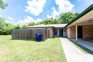 3004 Pecan Springs Rd - Photo 1 of 1