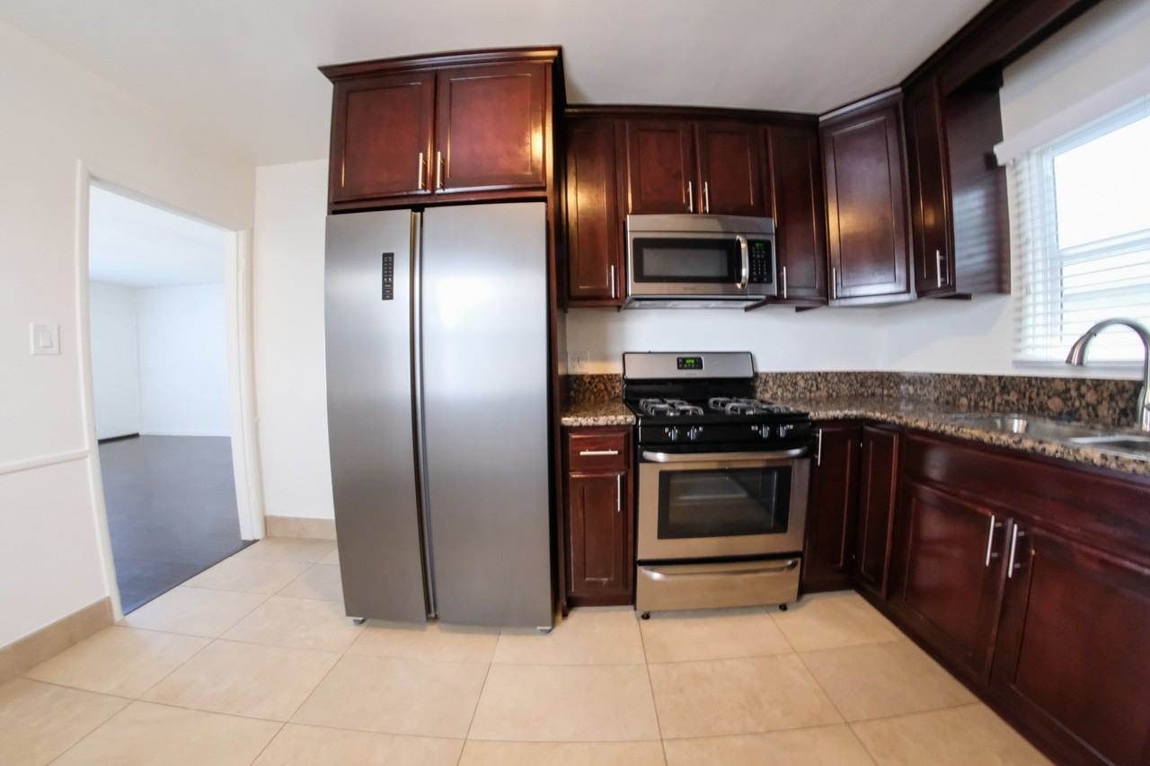 6921 South La Cienega Boulevard - Photo 3 of 16