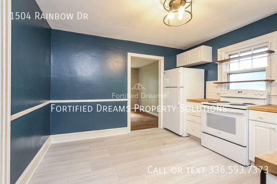 1504 Rainbow Dr - Photo 7 of 20
