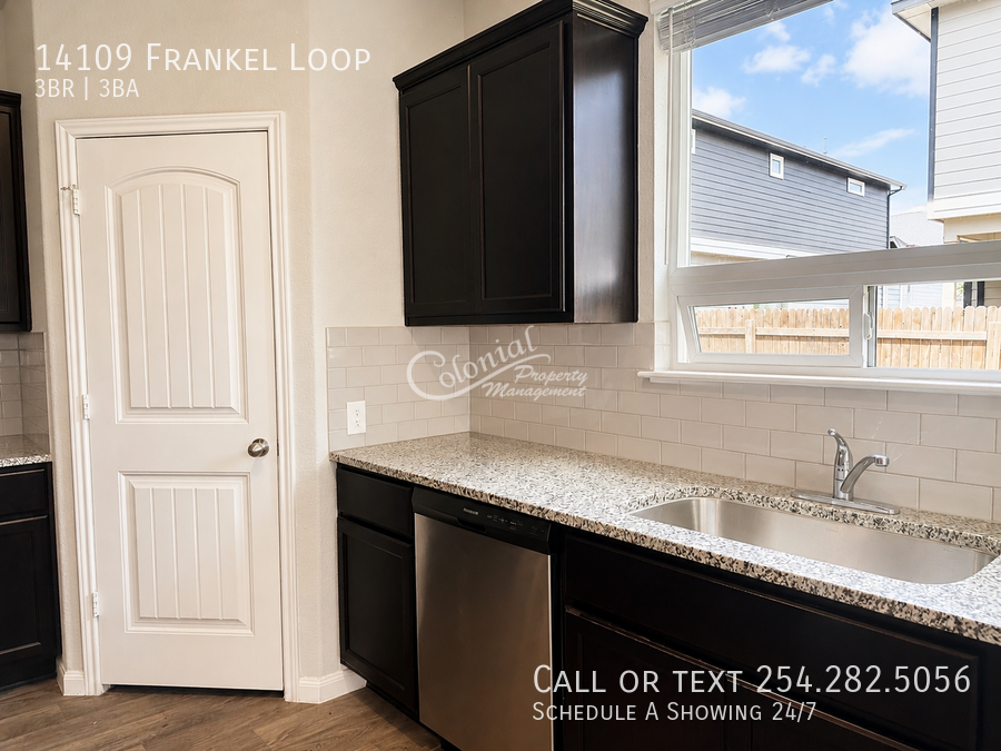 14109 Frankel Loop - Photo 6 of 19
