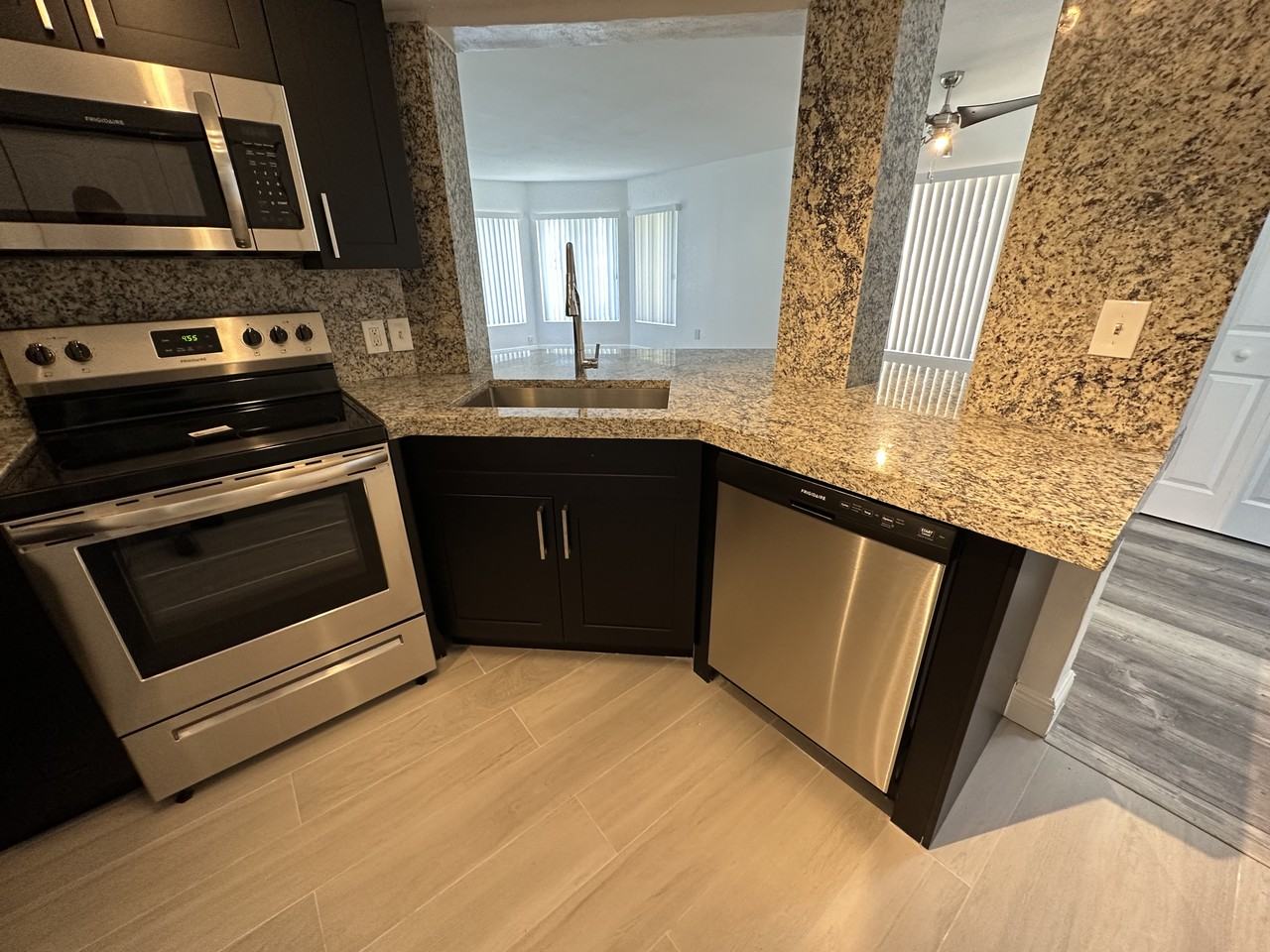2341 Nw 33rd St #406 - Photo 5 of 38