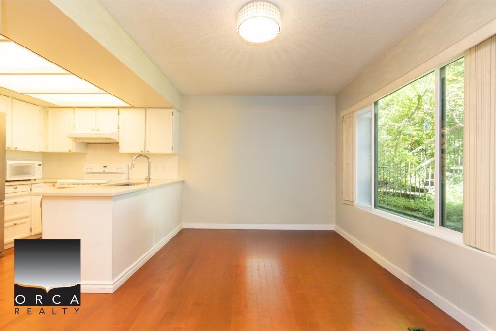 885 Frederick Rd - Photo 5 of 42