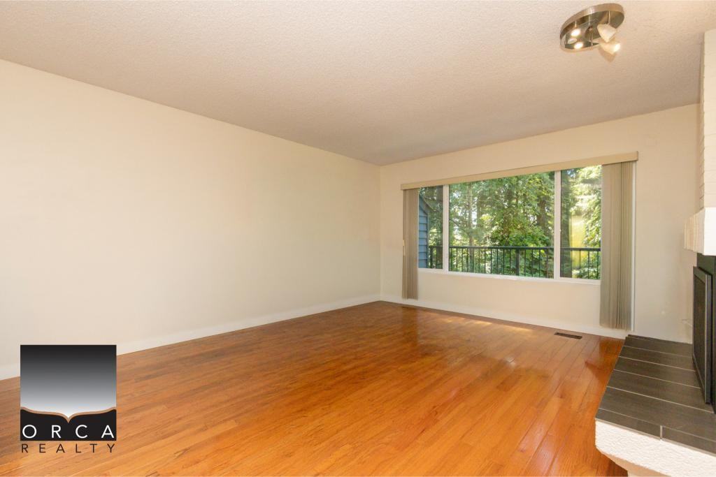 885 Frederick Rd - Photo 7 of 42