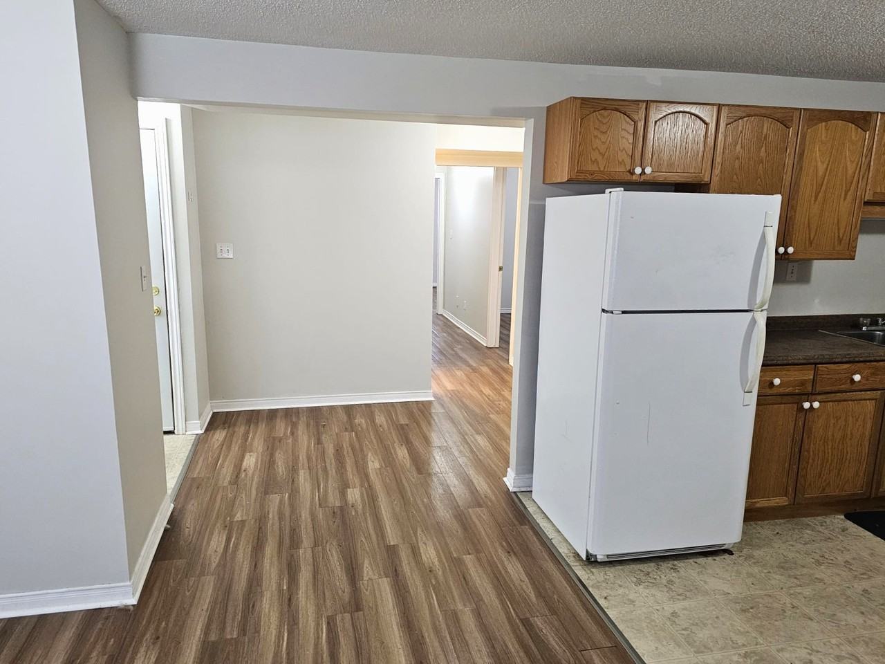 6 Lincoln Ave - Photo 2 of 13