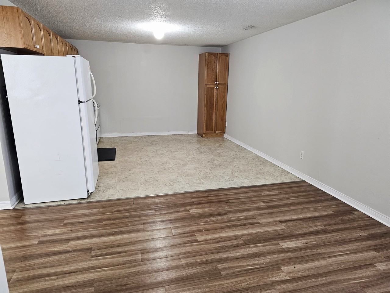 6 Lincoln Ave - Photo 4 of 13
