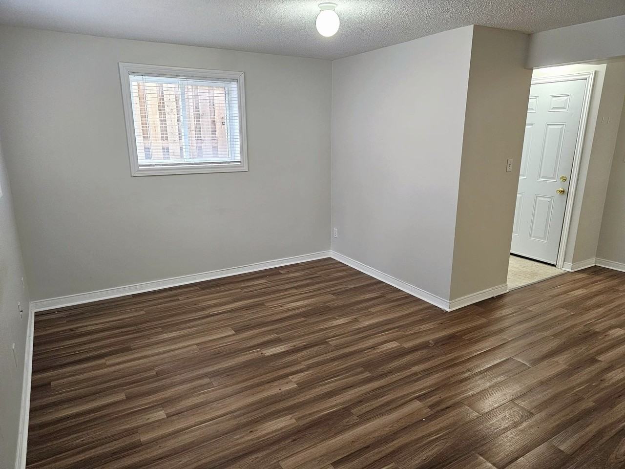 6 Lincoln Ave - Photo 5 of 13