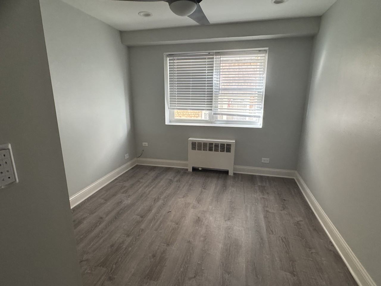 6114 N Damen Ave #1 - Photo 4 of 11
