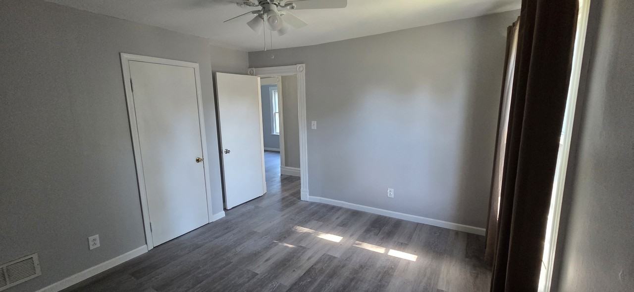 221 81st St #1 - Photo 4 of 23