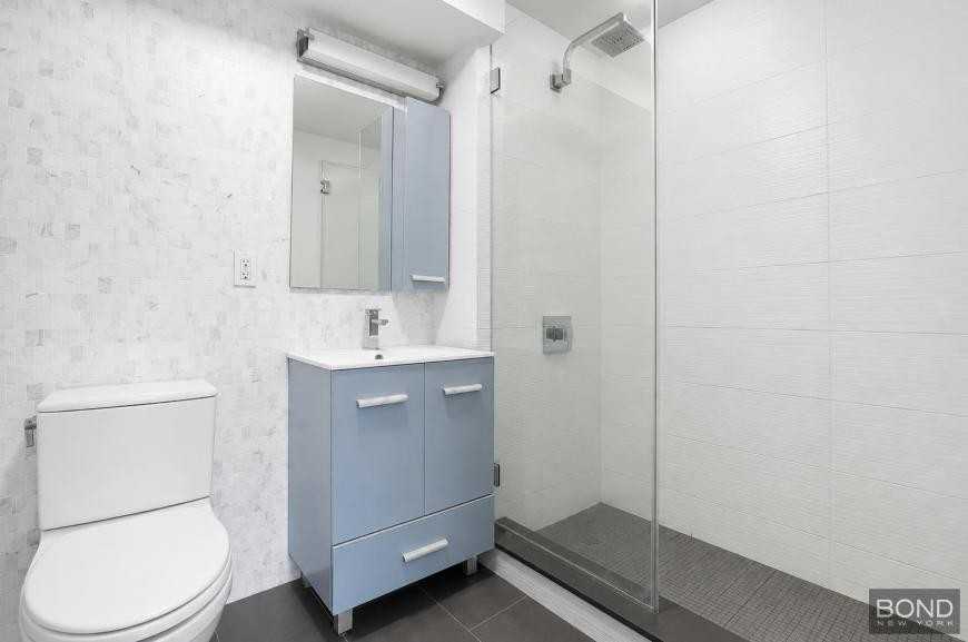 1256 Ocean Ave - Photo 3 of 7