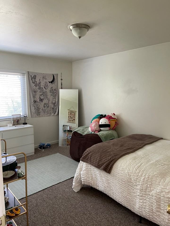 968 Walnut St #D - Photo 7 of 10