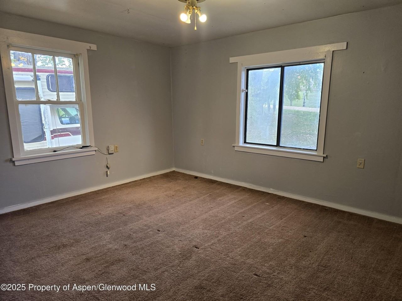 33882 N Highway 13 - Photo 6 of 11