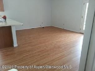 2519 Acacia Ave - Photo 5 of 10