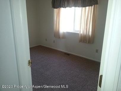 2519 Acacia Ave - Photo 6 of 10