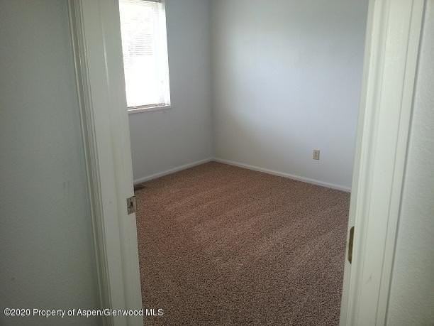 2519 Acacia Ave - Photo 7 of 10