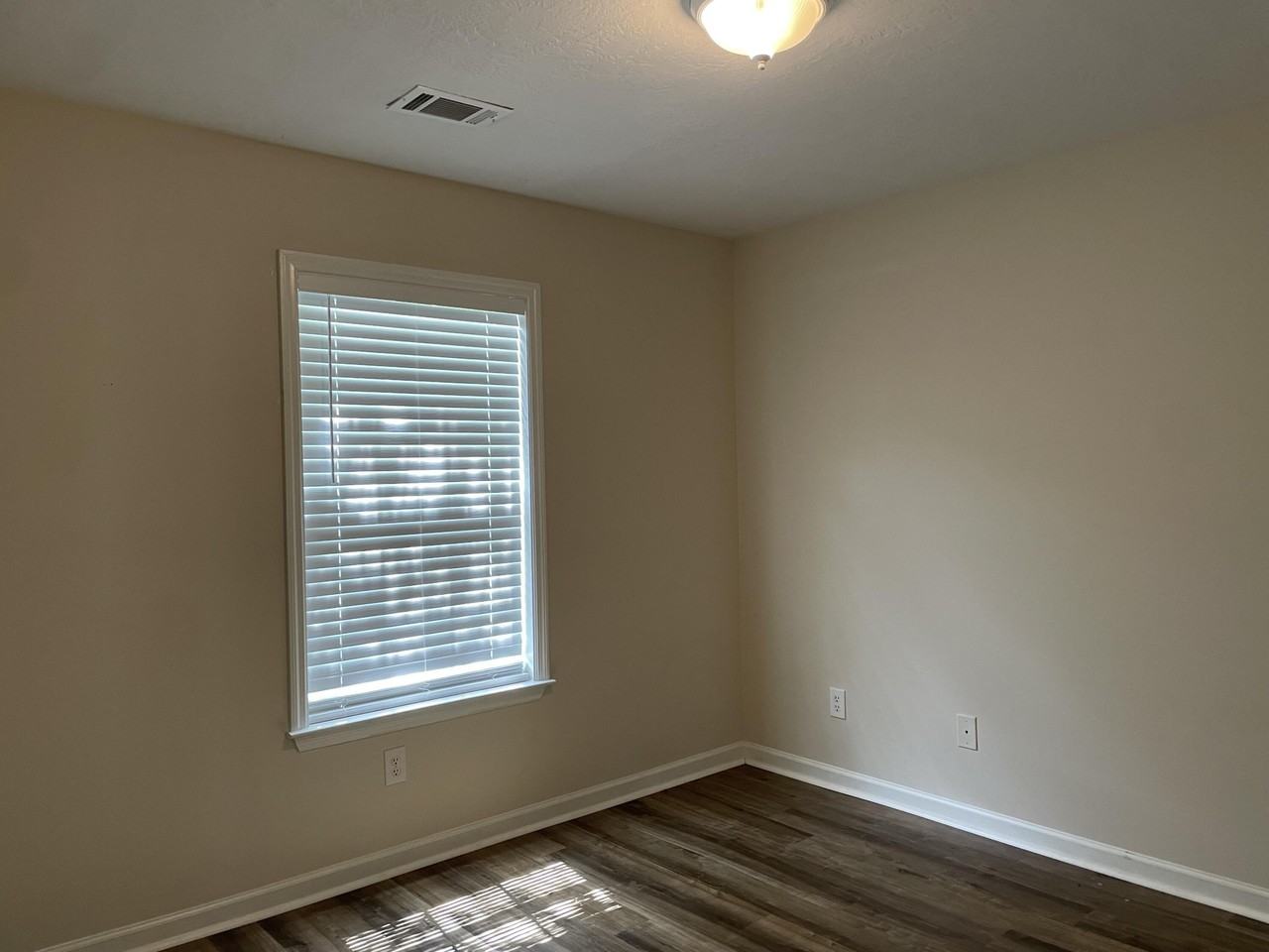 1310 Triple Tree Ln Sw - Photo 4 of 16