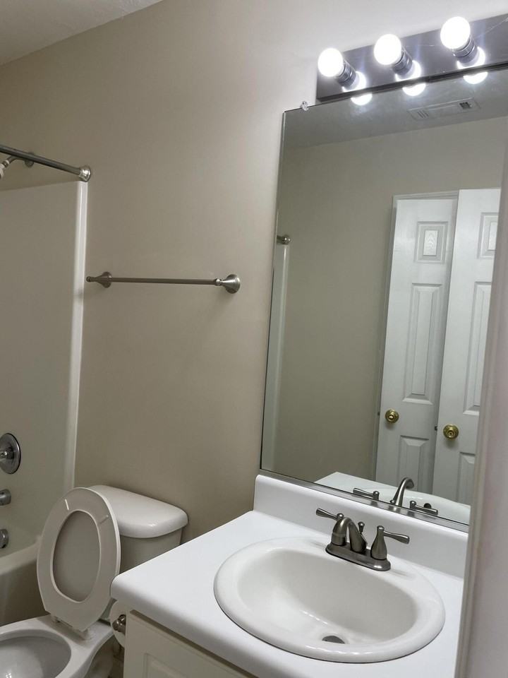 1310 Triple Tree Ln Sw - Photo 7 of 16