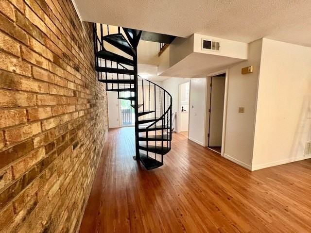 280 S Hill Ave #A106 - Photo 4 of 11