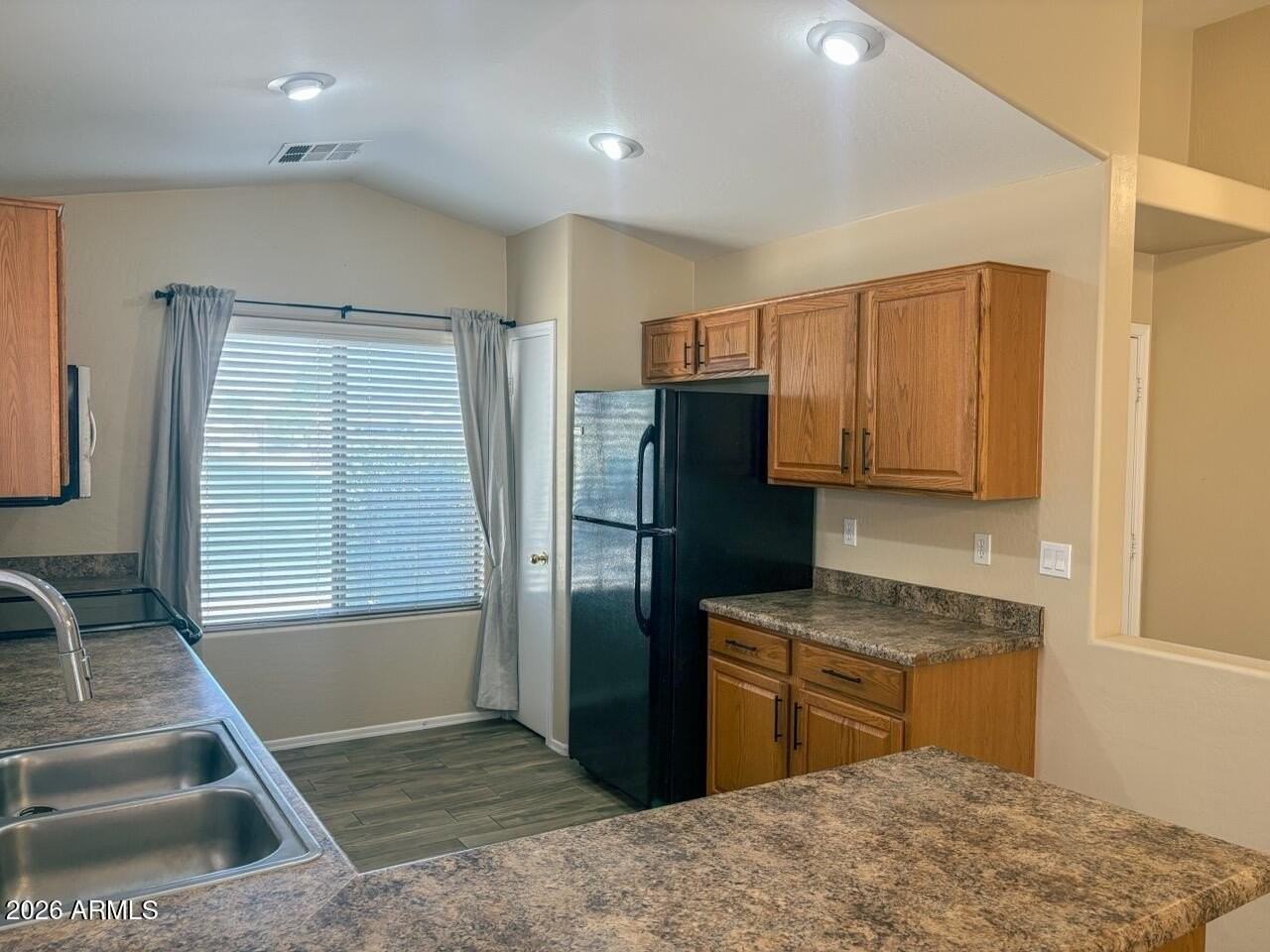 24638 N Shelton Way - Photo 6 of 33