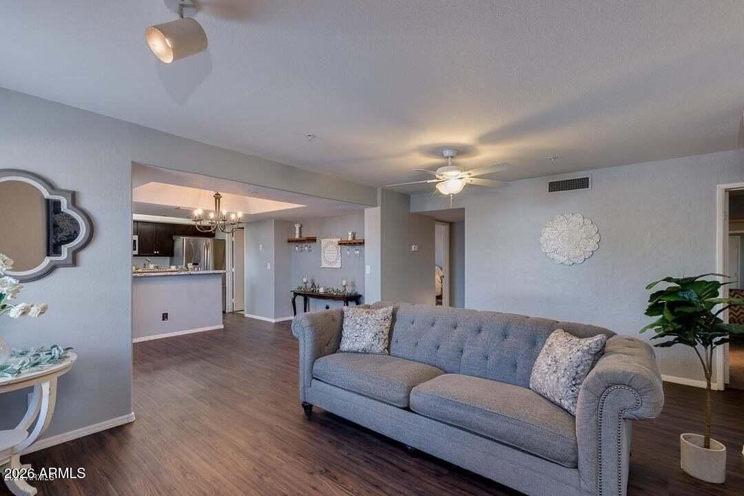 1333 E Morten Ave #140 - Photo 6 of 27