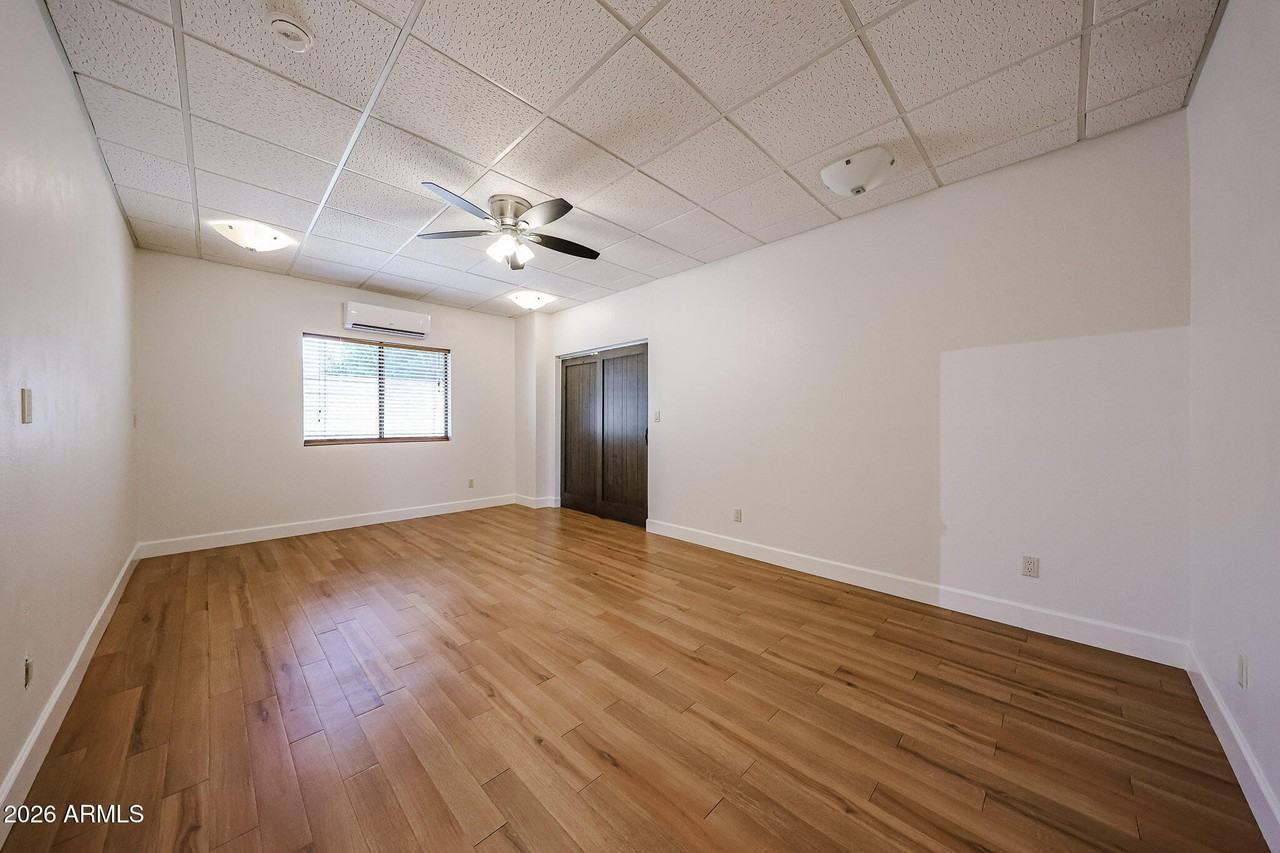 6228 E Pershing Ave - Photo 7 of 31