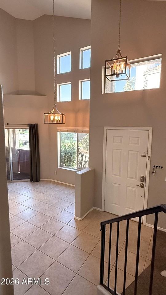 500 N Roosevelt Ave #46 - Photo 5 of 44