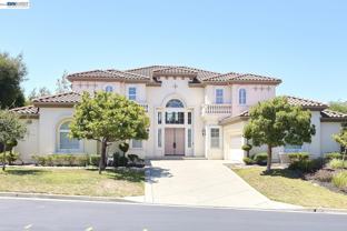 3272 Ashbourne Cir - Photo 1 of 1