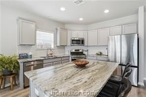 6306 Southern Cross Dr - Photo 4 of 18