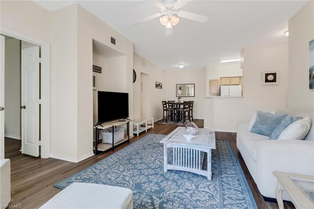 23600 Walden Center Dr #304 - Photo 7 of 24