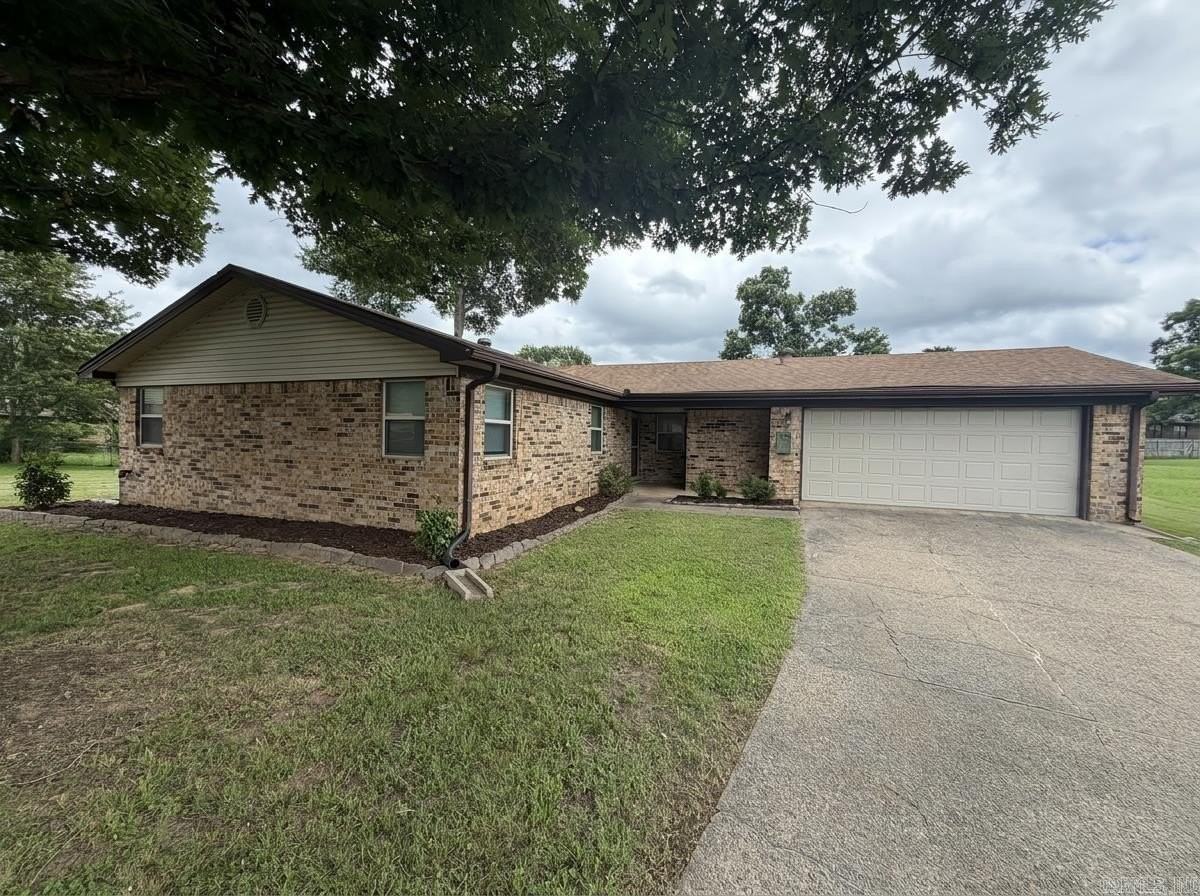 113 Cornwall Ct