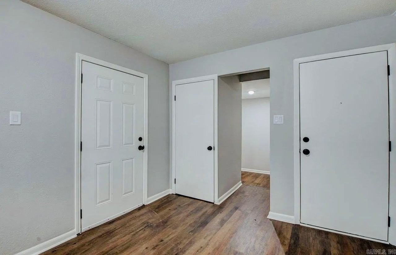 5805 Wisteria Ct - Photo 6 of 15