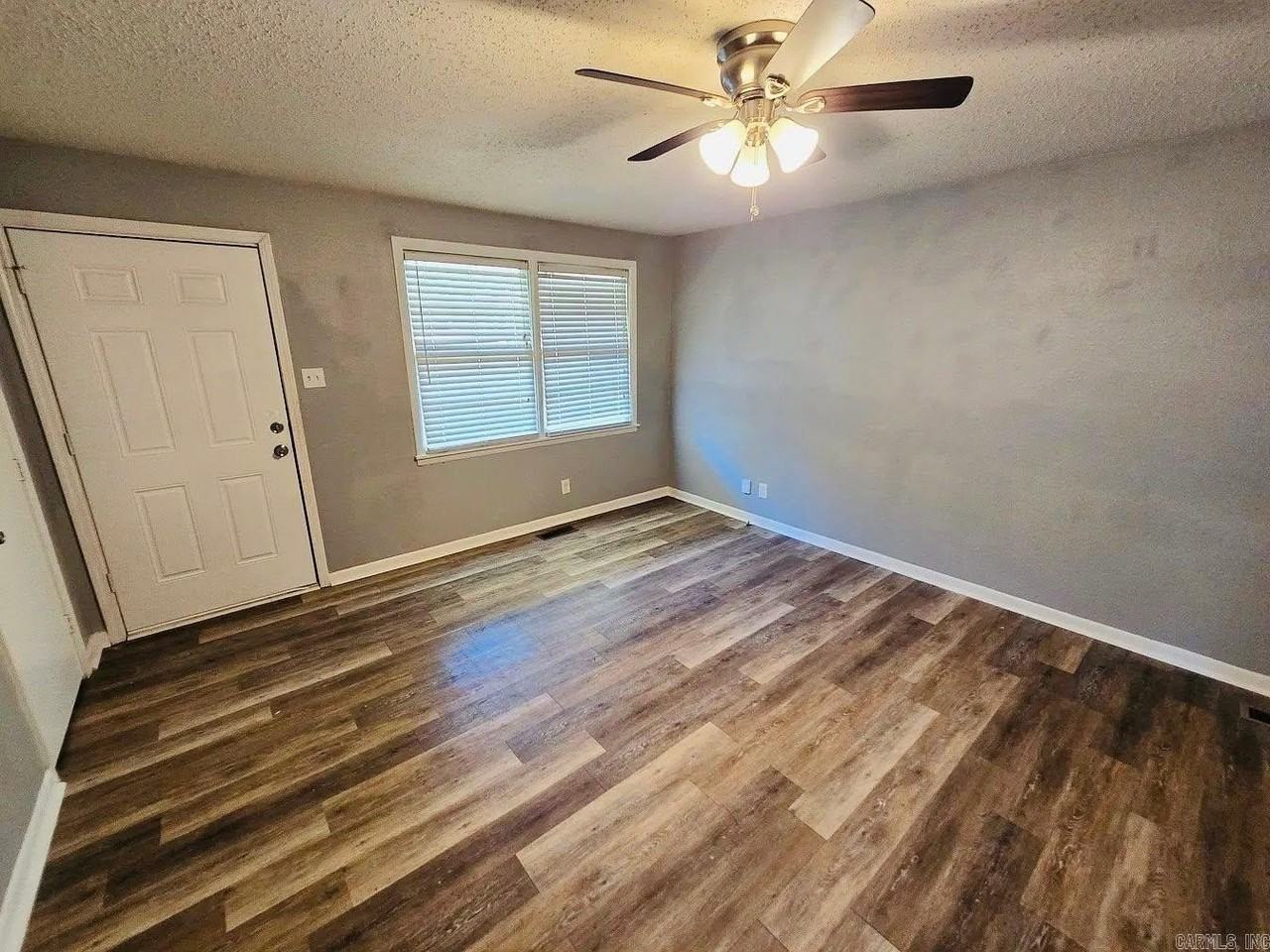 3914 Susan Cir - Photo 6 of 15
