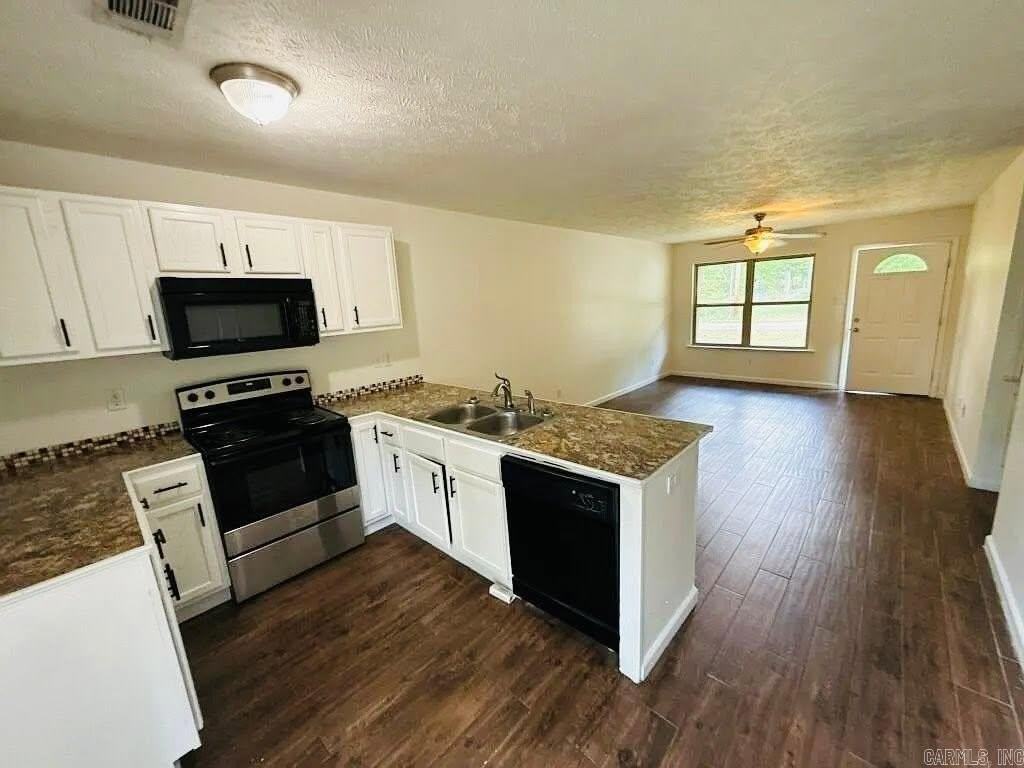 120 Suda St - Photo 2 of 5