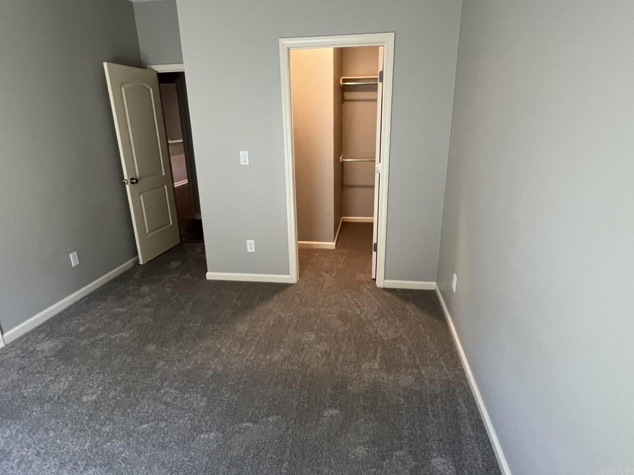 1508 S Pulaski St - Photo 3 of 7
