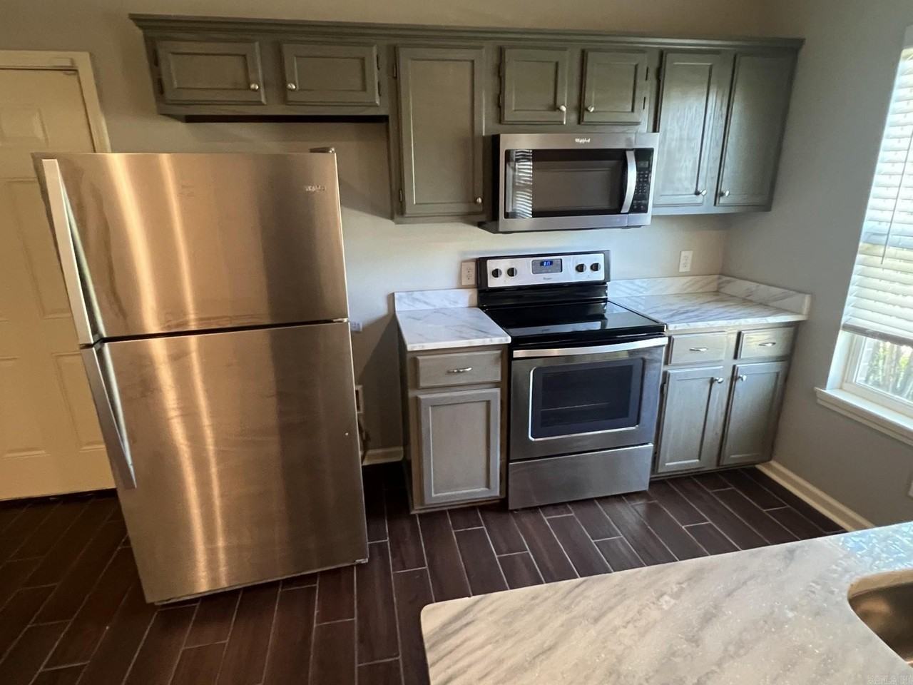 1508 S Pulaski St - Photo 6 of 7